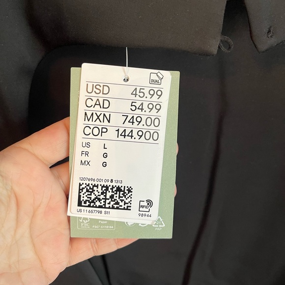 NWT H&M satin backless LBD. - Picture 4 of 9